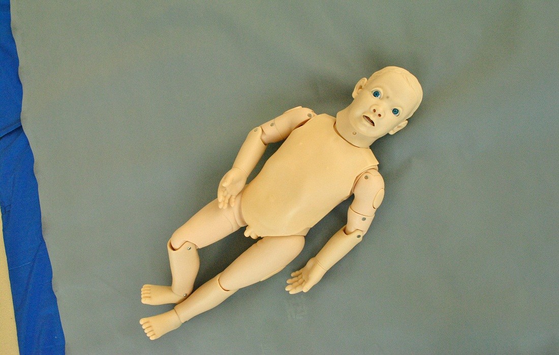 Baby manikin with Obvious Empty Feeling / Pediatric Simulation Manikin
